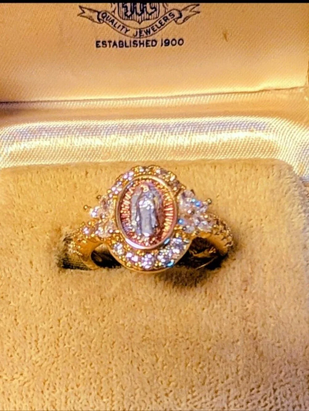 Estate precious beautiful